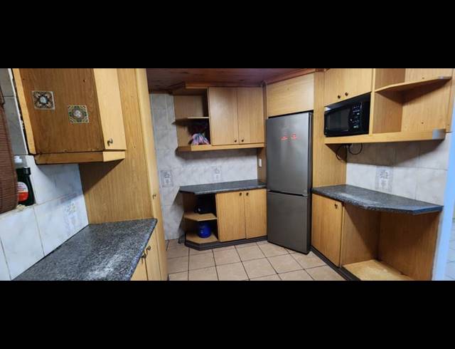 4 BEDROOM HOUSE FOR SALE IN MITCHELLS PLAIN CENTRAL